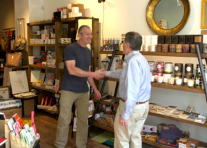 thumbnail of Urban Dwells owner Tom McMahon and SCORE mentor Richard Rose shaking hands in Veteran Award Video